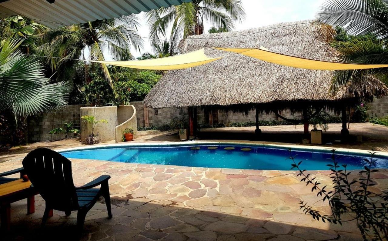 Lote 44 Guesthouse Эль-Сонте Экстерьер фото