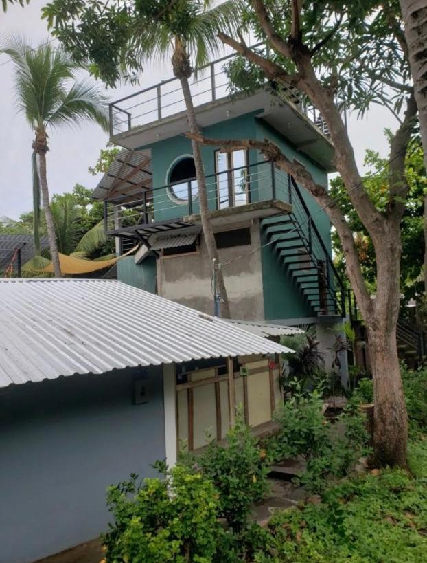 Lote 44 Guesthouse Эль-Сонте Экстерьер фото