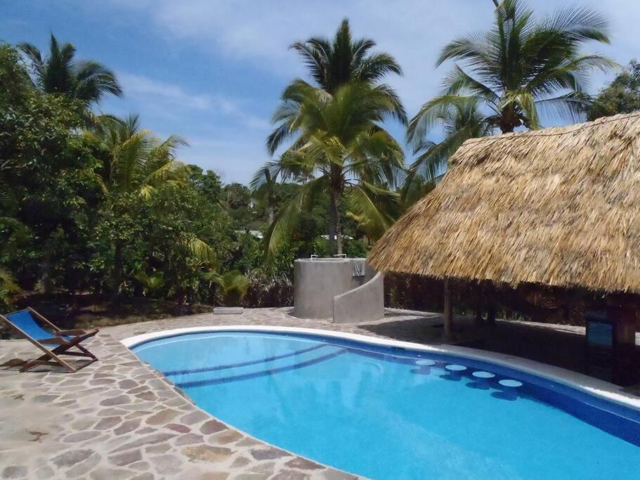 Lote 44 Guesthouse Эль-Сонте Экстерьер фото