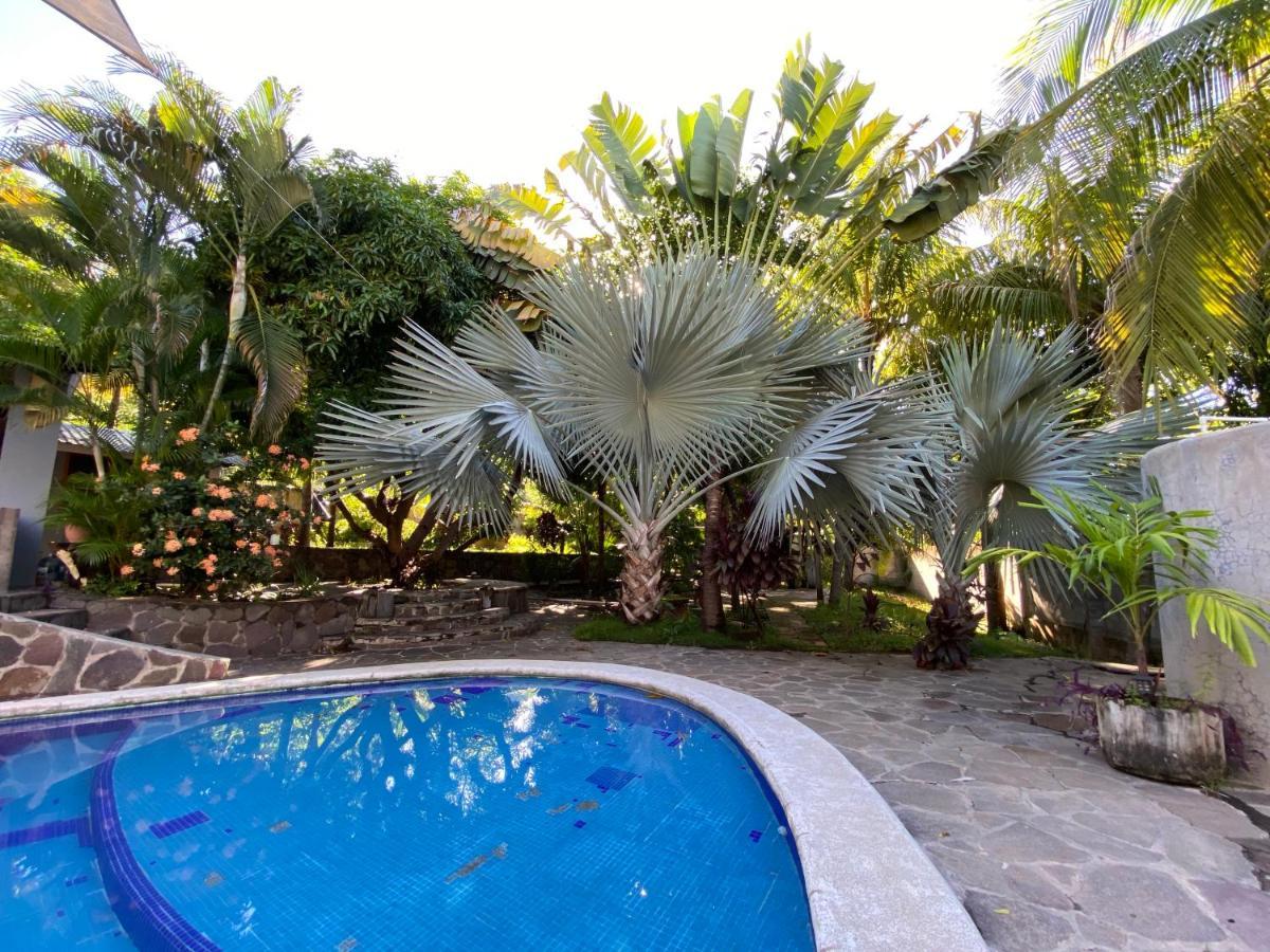Lote 44 Guesthouse Эль-Сонте Экстерьер фото