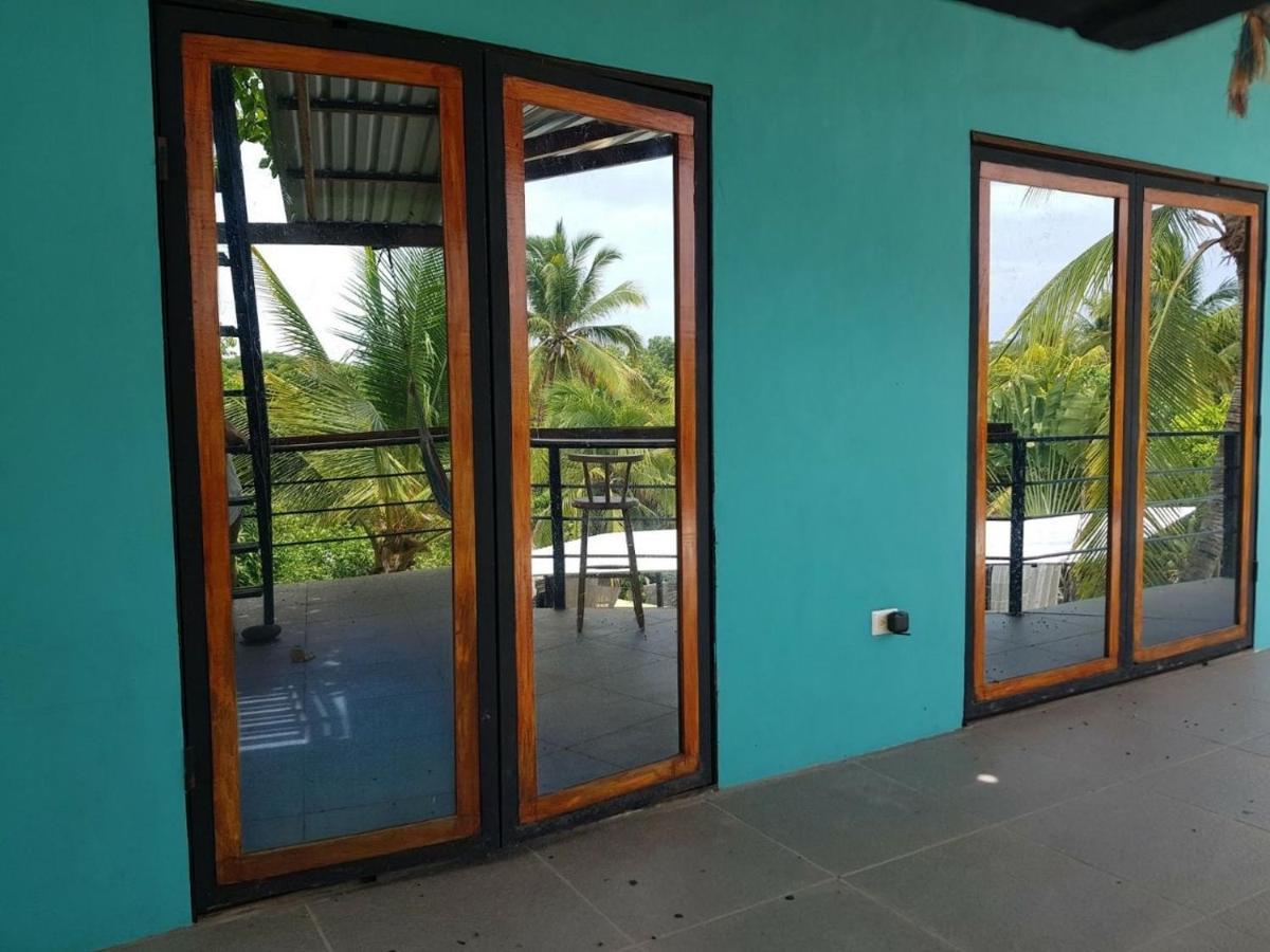 Lote 44 Guesthouse Эль-Сонте Экстерьер фото