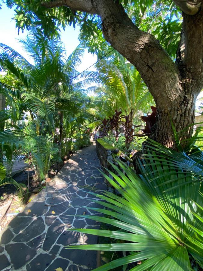 Lote 44 Guesthouse Эль-Сонте Экстерьер фото