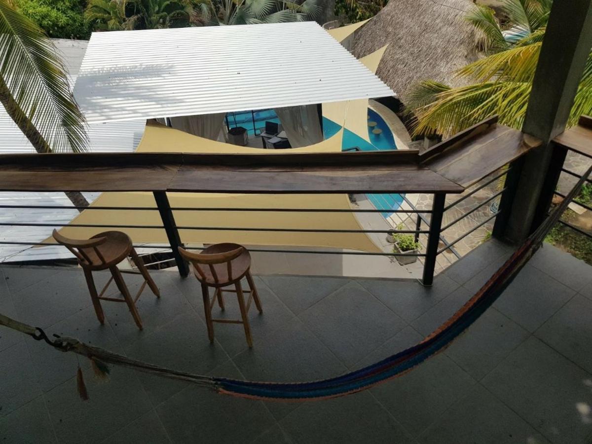 Lote 44 Guesthouse Эль-Сонте Экстерьер фото
